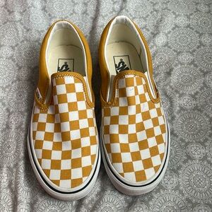 Vans classic checkered slip ons